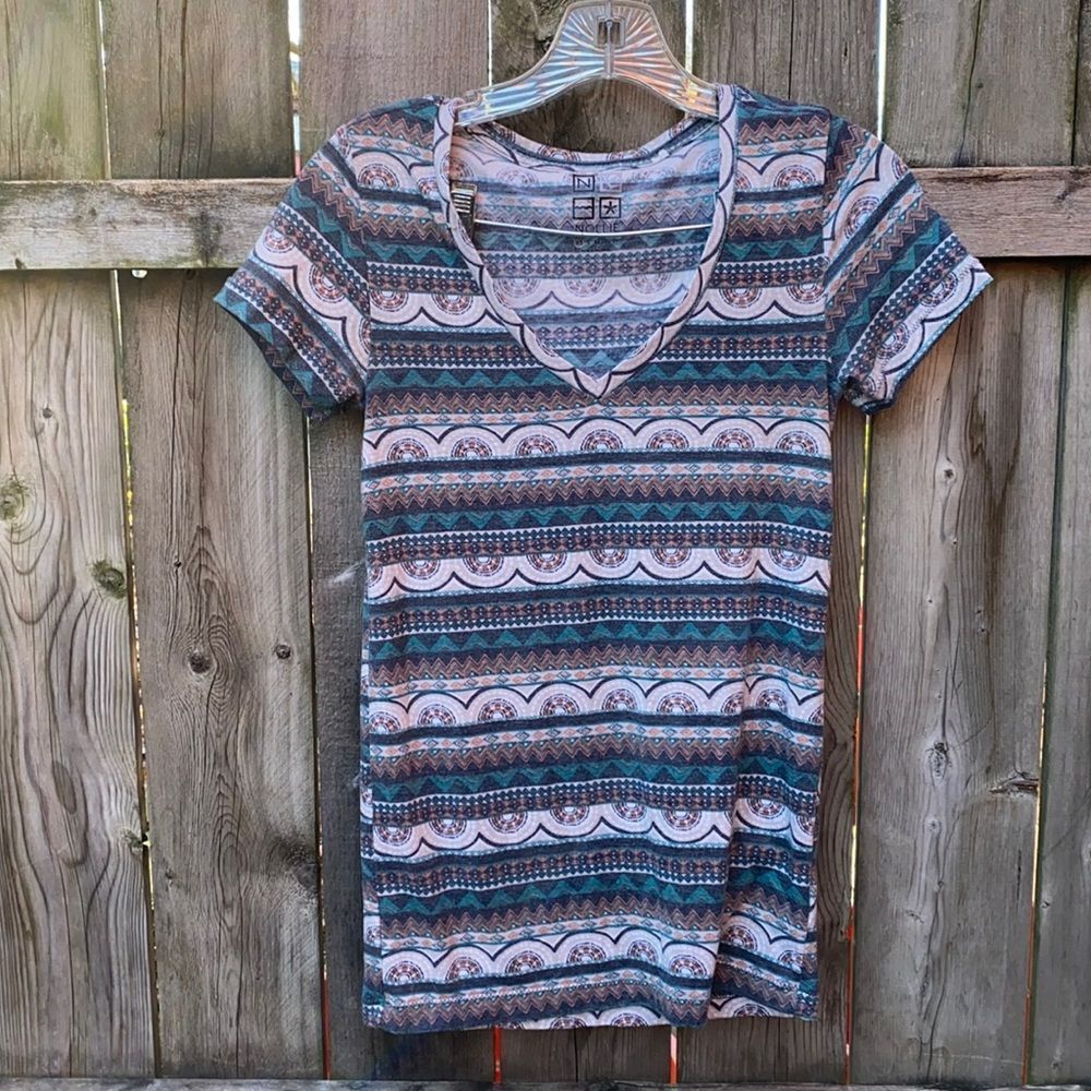 Millie Aztec Print Tee sz. XS